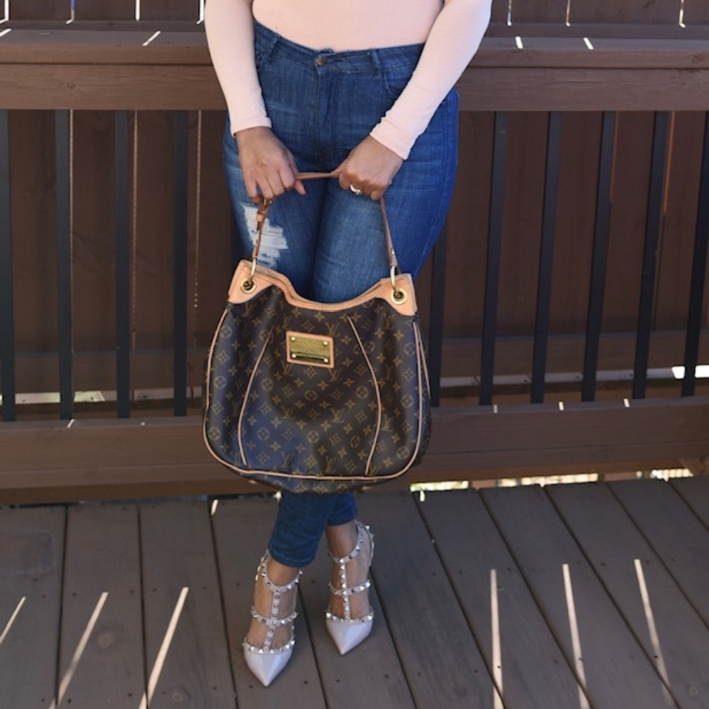 Louis Vuitton Monogram Galliera PM Handbag